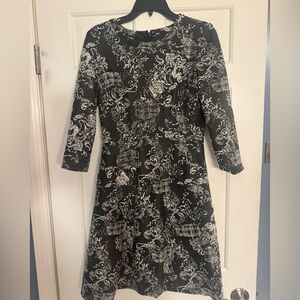 Nine West Black and White Patterned Long Sleeve Dress
